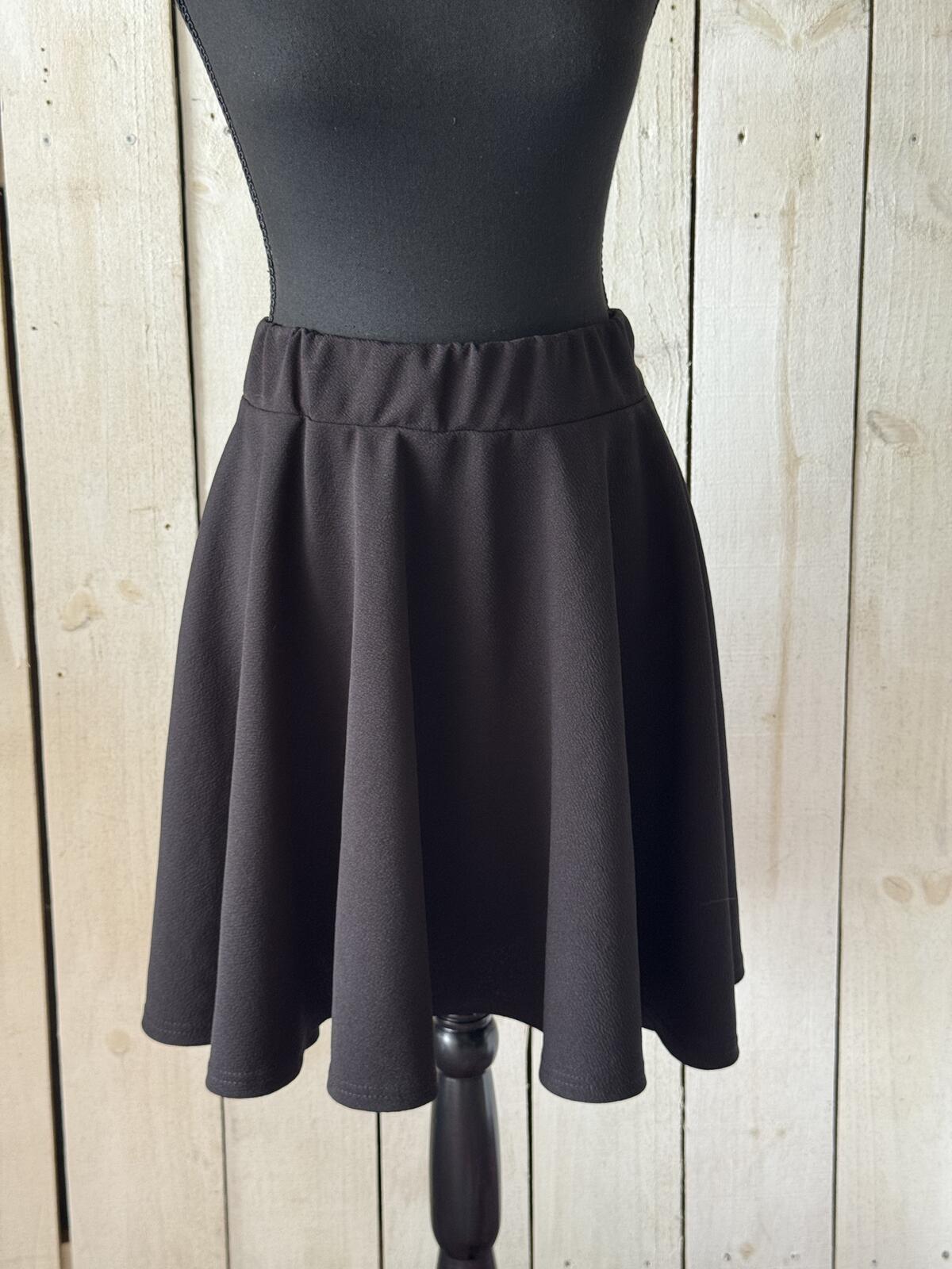 Black Elastic Waist Flared Skirt