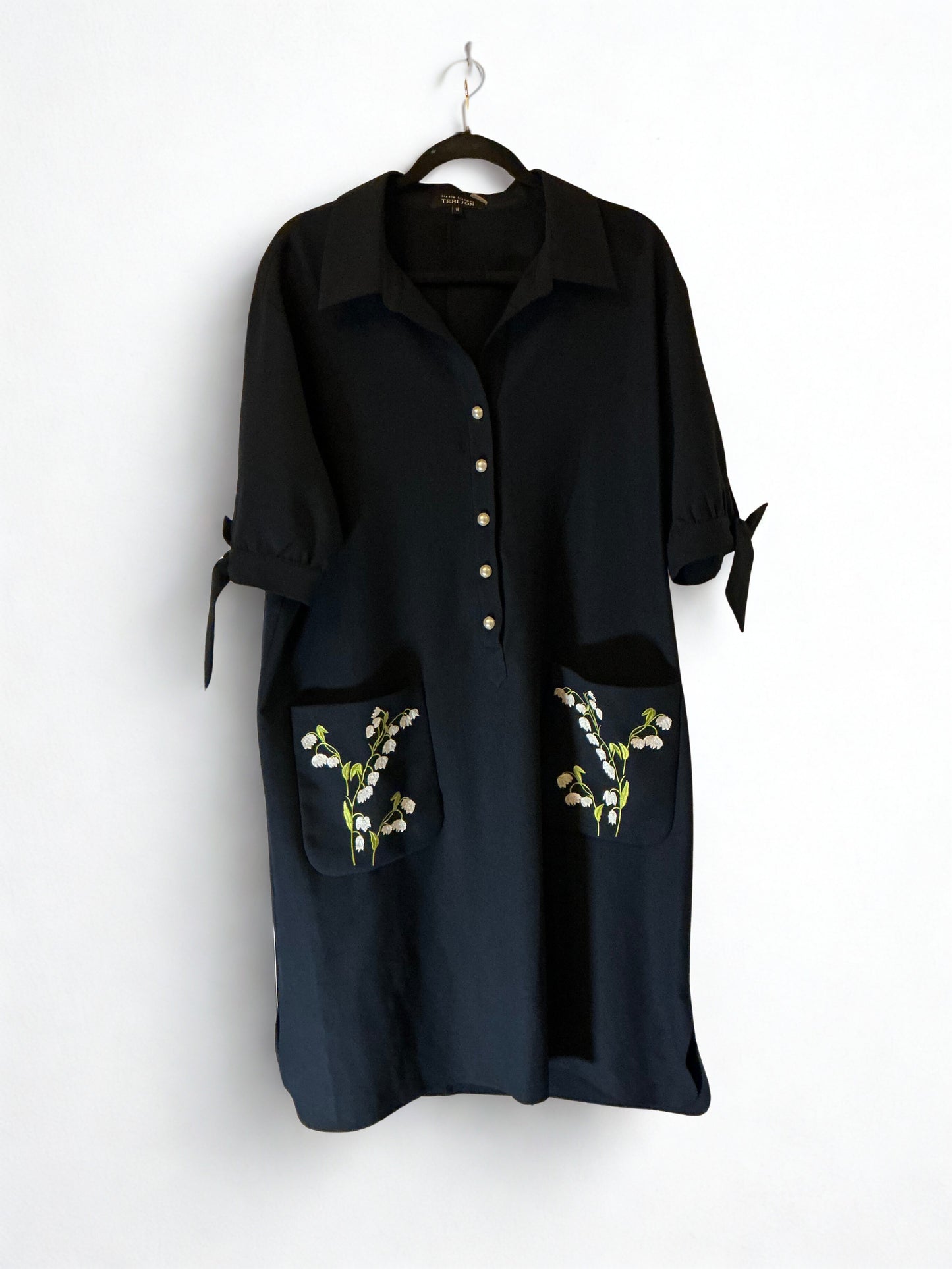 Rickie Freeman for Teri Jon Navy Embroidered Pocket Dress – Size 14