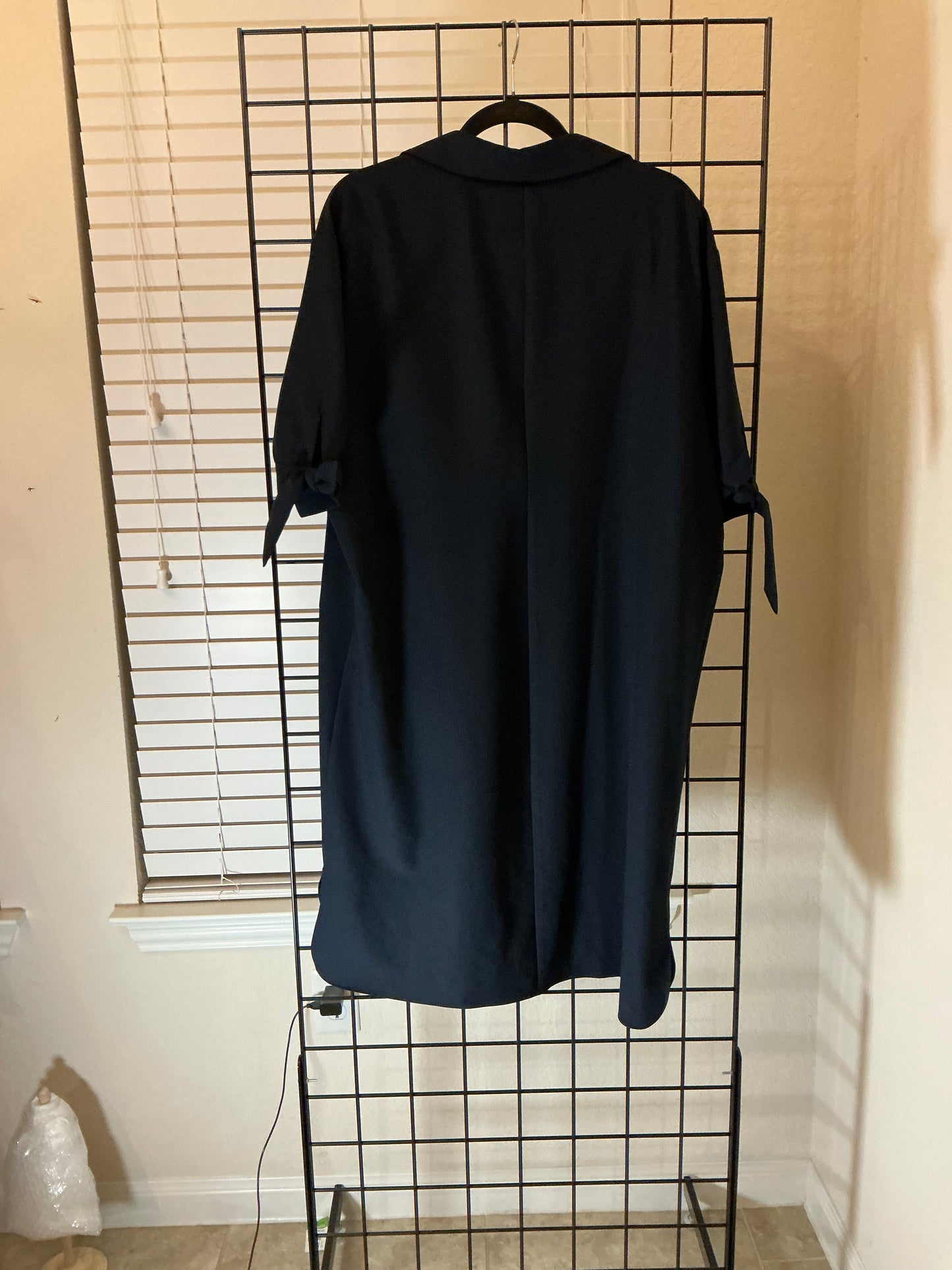 Rickie Freeman for Teri Jon Navy Embroidered Pocket Dress – Size 14
