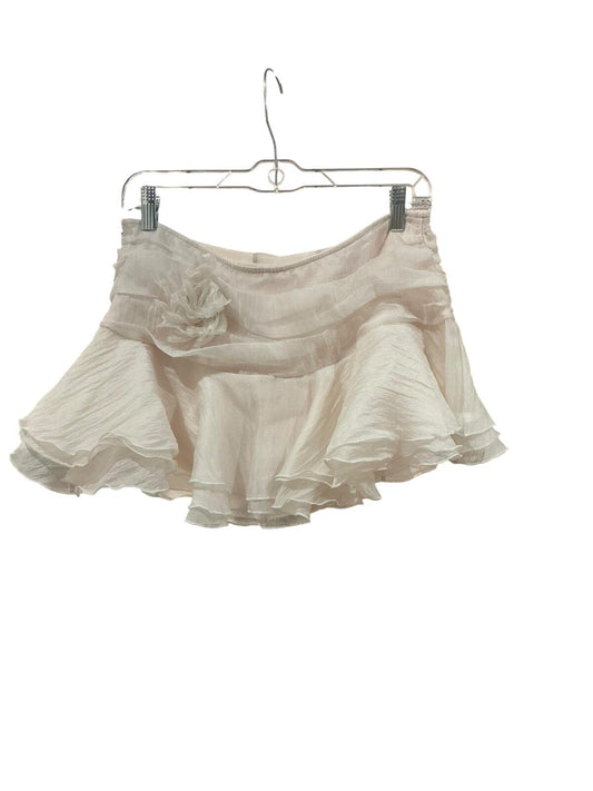 White Ruffled Skort with Flower Detail and Inner Shorts, Size Large