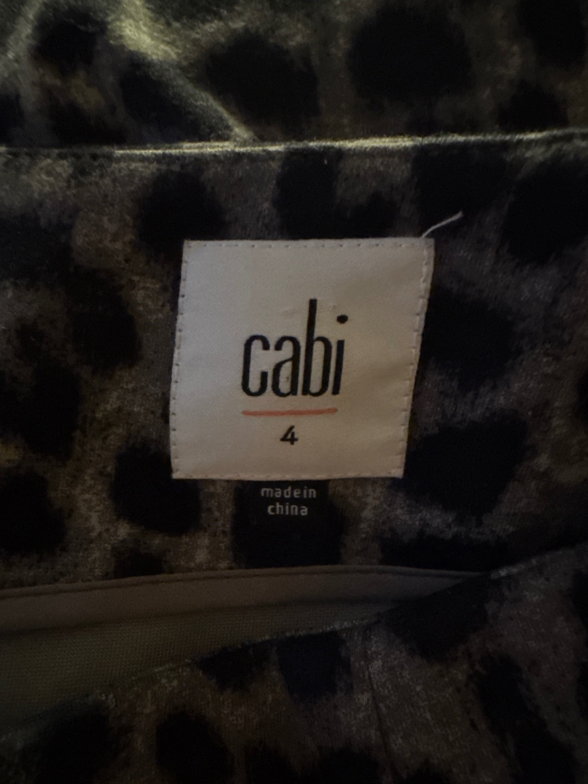 Cabi Leopard Print Pencil Skirt Size 4